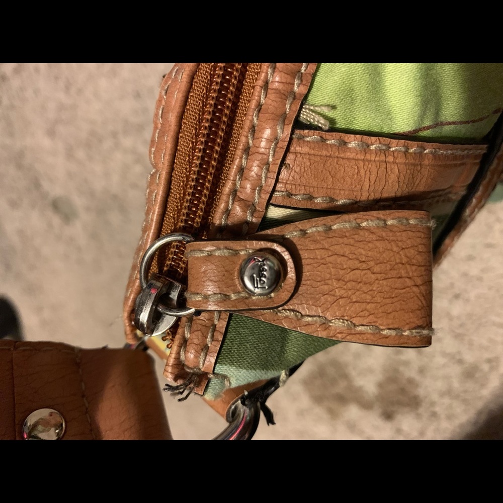 Vintage fossil hand bag. - Picture 4 of 7